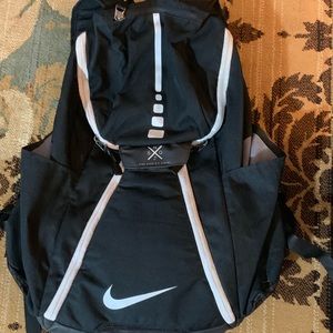 Nike elite backpack